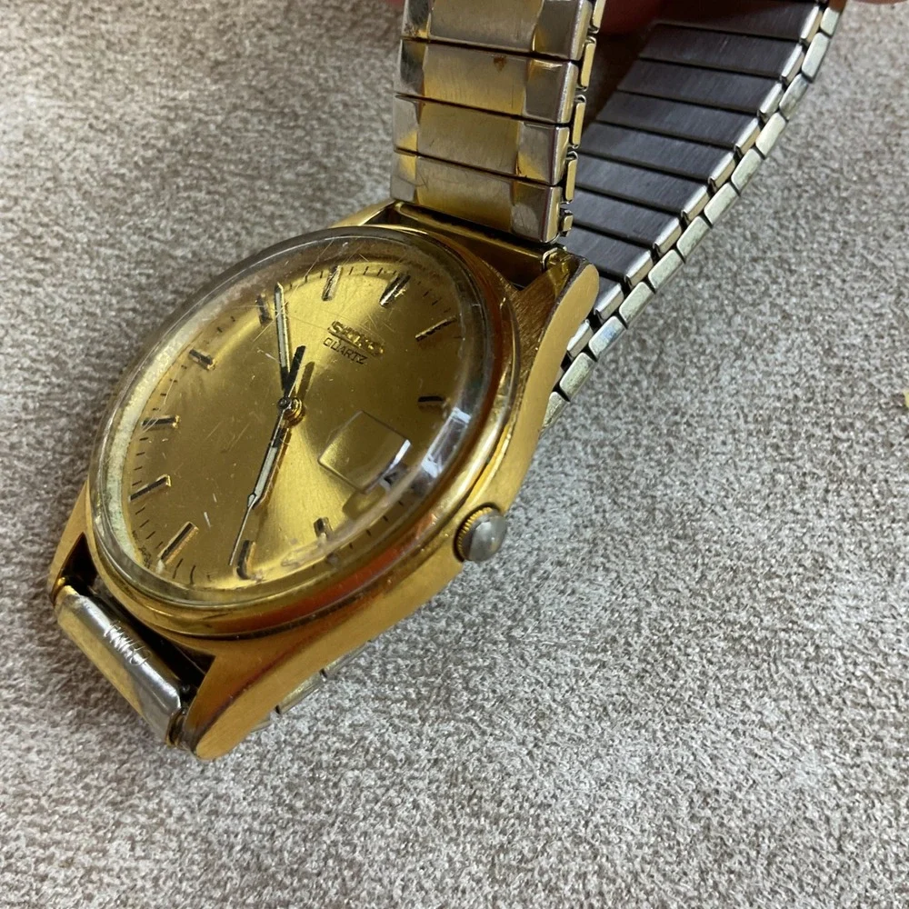 Seiko Quartz Mens Watch Gold Tone Date Window 7N42-8A30 Vintage Expansion‎ Band